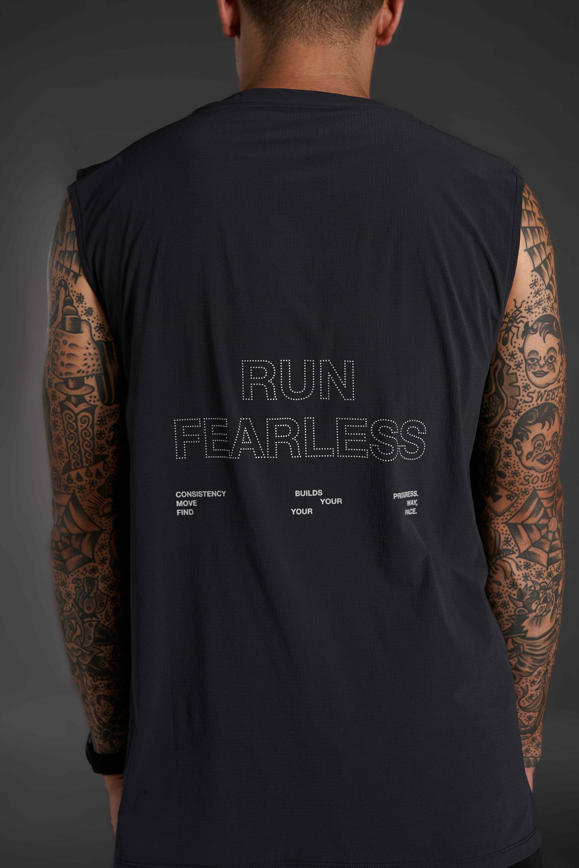ACTIVEWEAR CORE-01 RUNNING SLEEVELESS view 8